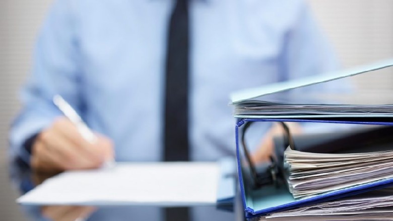 Nga blerjet e përqendruara e rrugët te shëndetësia, institucionet më të ankimuara për tenderat